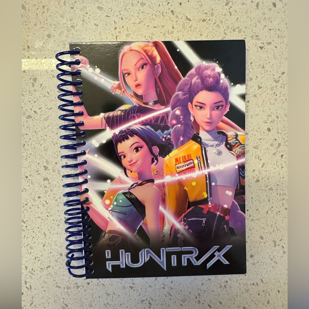 Netflix Huntrx Official Journal  6x8 100 Pages Spiral NWT